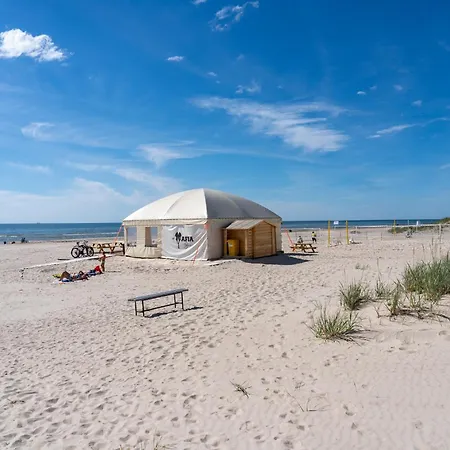 Cozy Seaside *